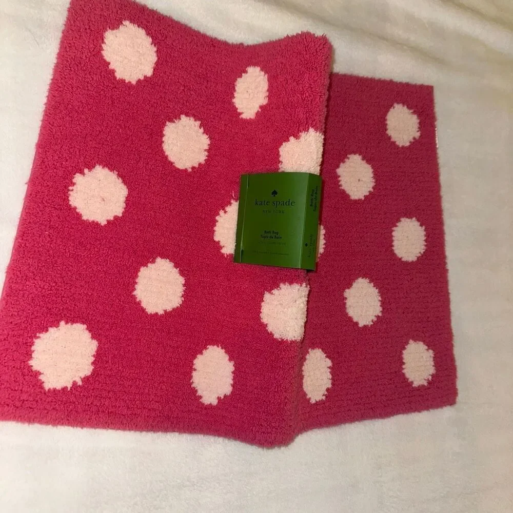 Kate Spade Bathroom Rug Bathmat Hot Pink With Light Pink Polka Dots 17x24” NWT